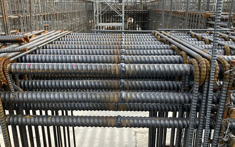 エンクローズ溶接継手工事