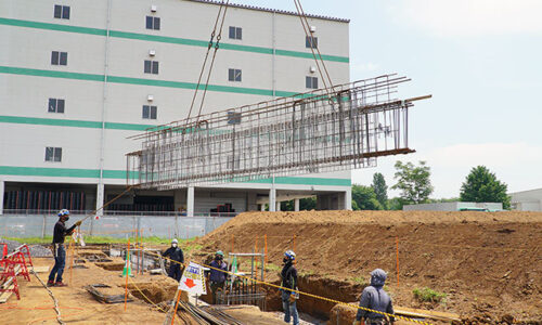 レイワスチール施工中