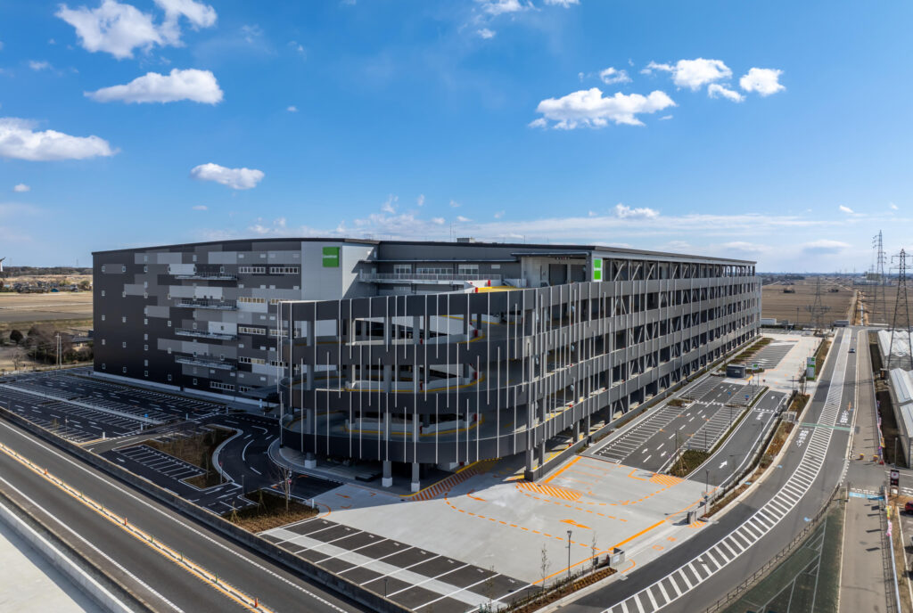 【物流倉庫】 RC+S造 延床面積 176,600㎡